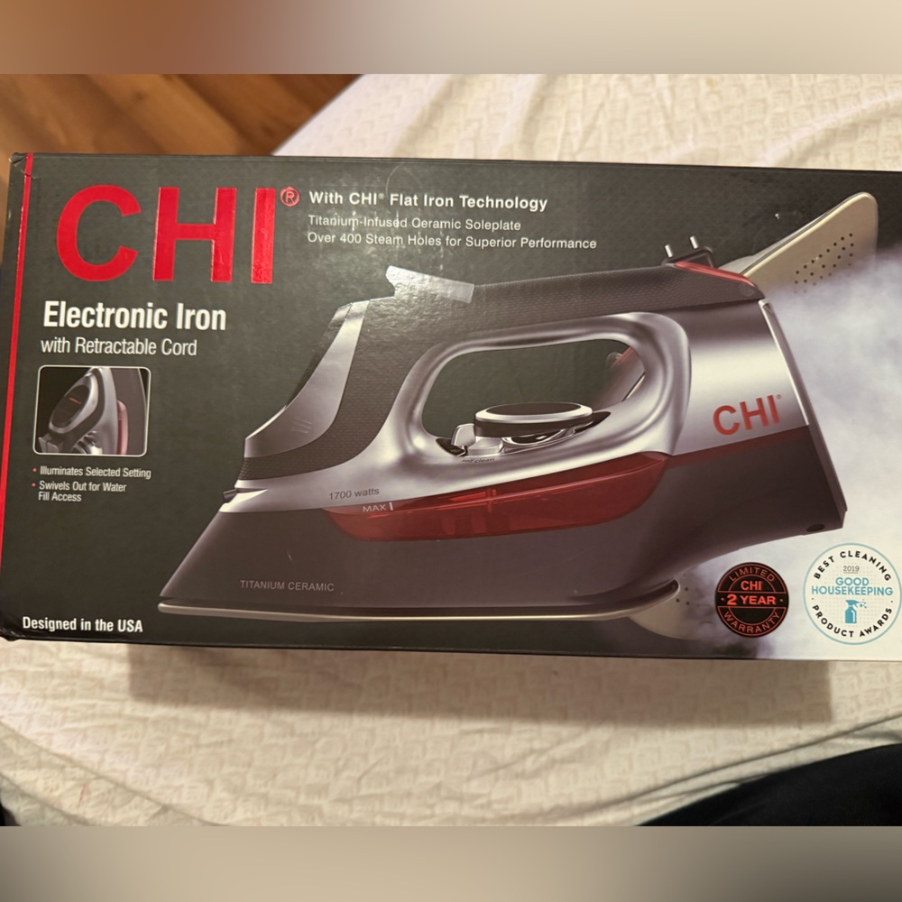 CHI Electronic Iron with Retractable Cord - Silver and Black